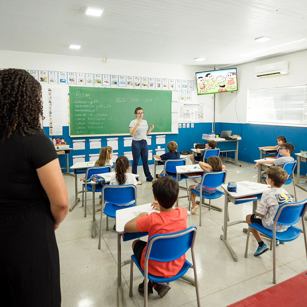 Sala-de-aula-tictactoe-esocla-bilingue-sao-carlos